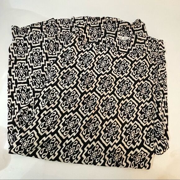 Artisan NY black and off white wrap skirt size Medium - Picture 6 of 8